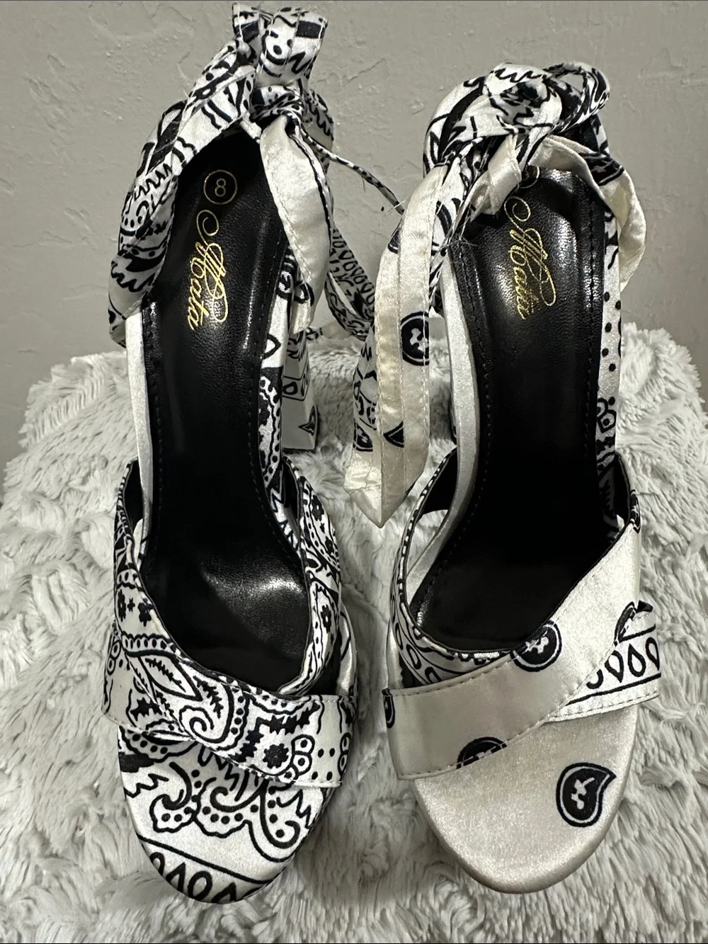 Mata eye catching
